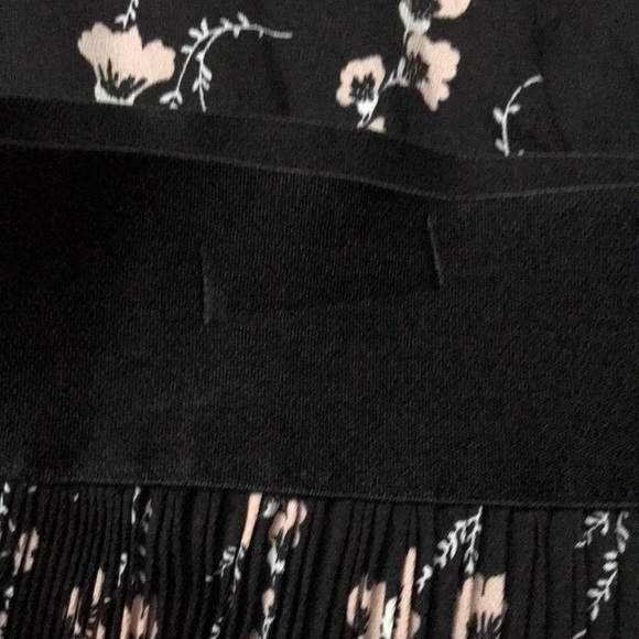 Le Gali Black Pink Floral Pleated Midi Skirt Lace Hem Pull-On Size M - Picture 14 of 16